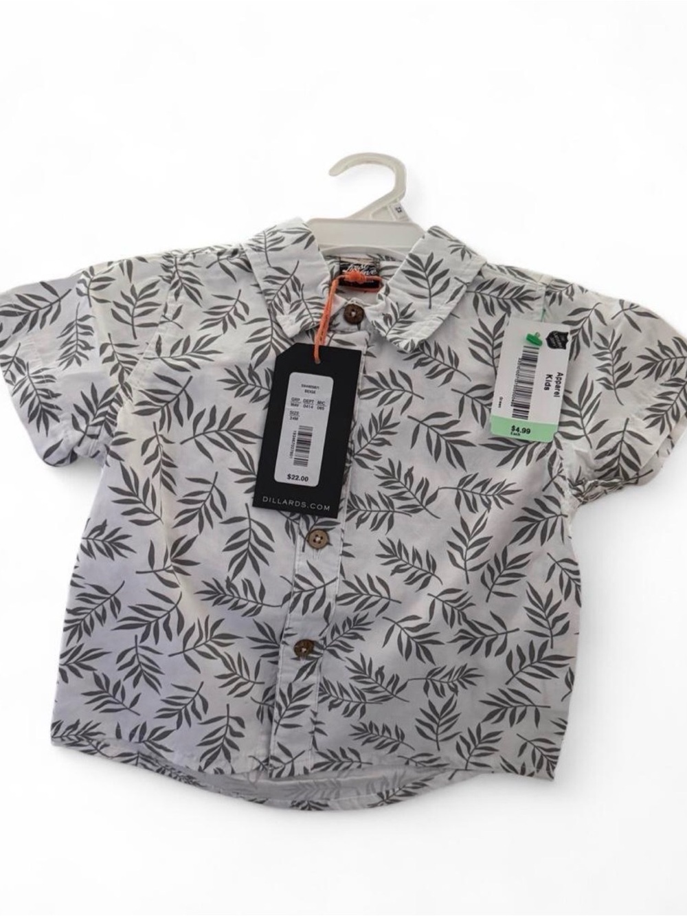 First Wave White Short-Sleeve Button-Down Shirt with Gray Leaf Print
